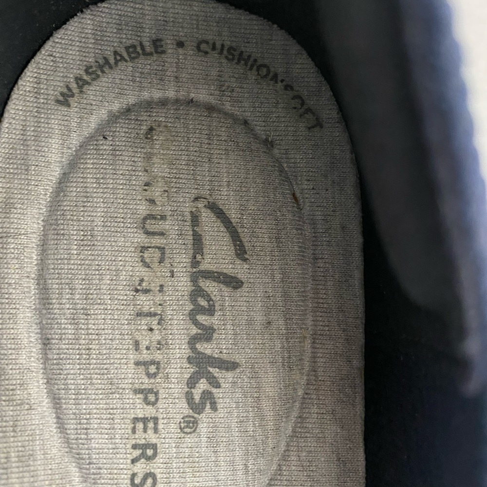 Lady’s Clark’s Grasshoppers Shoes Size 7 - image 2